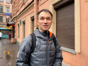 Начать с нуля в 58 лет. Интервью Григория Куниса — он уехал из страны после дела о донатах ФБК и потери бизнеса, но не опускает руки 