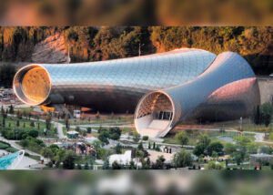 Демонтаж «труб» в парке Рике начнется в ближайшее время